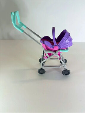 Barbie Skipper Babysitters Inc. Bouncing Stroller with Removable Car Seat